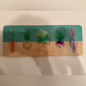 Lovevery Wooden Garden Veggie Puzzle - Teal and Natural